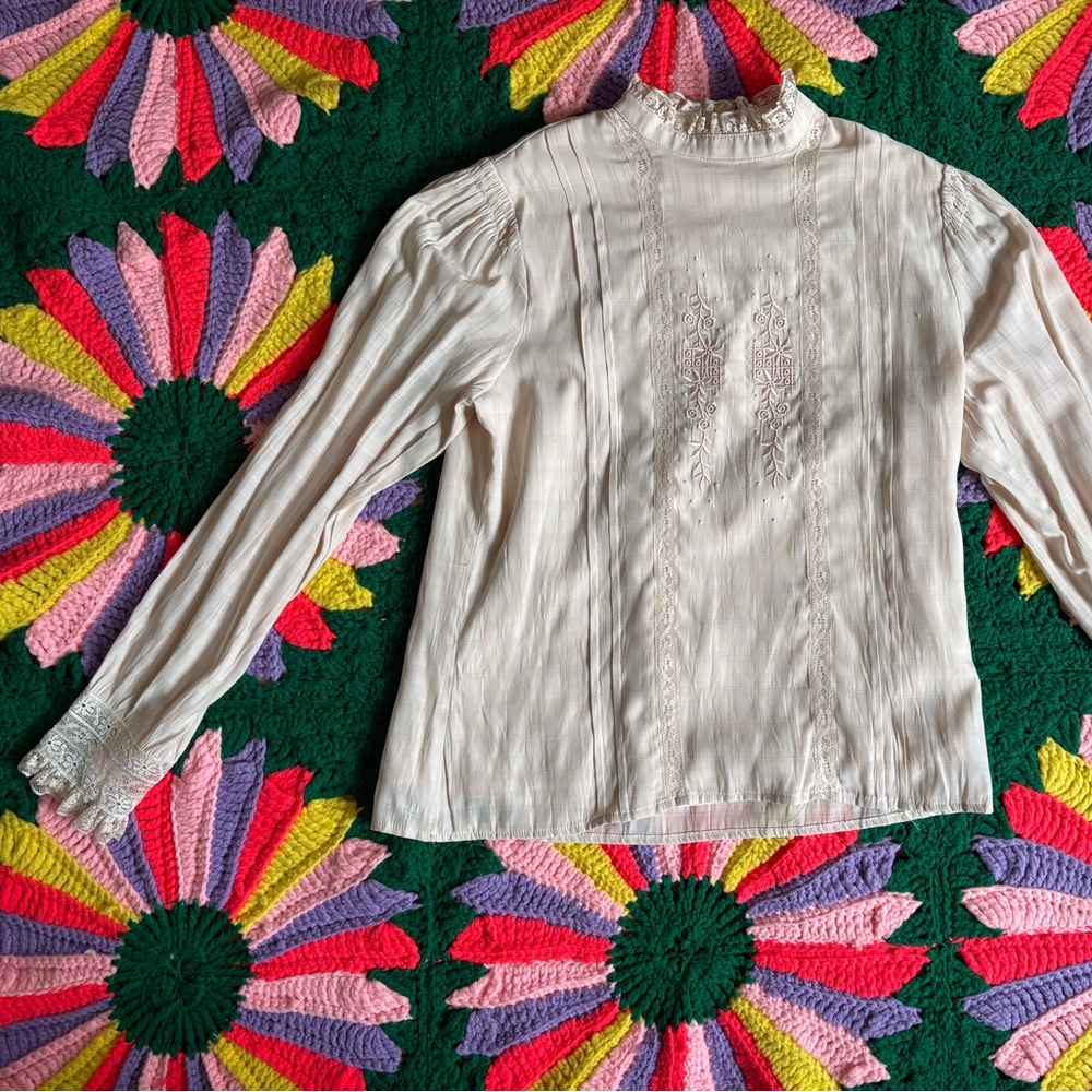 Lace Trim High-Neck Cream Blouse - Picture 7 of 13